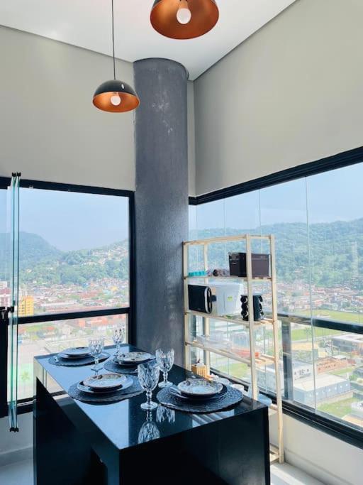 Apartamento Novo A 600 Metros Da Guarujá